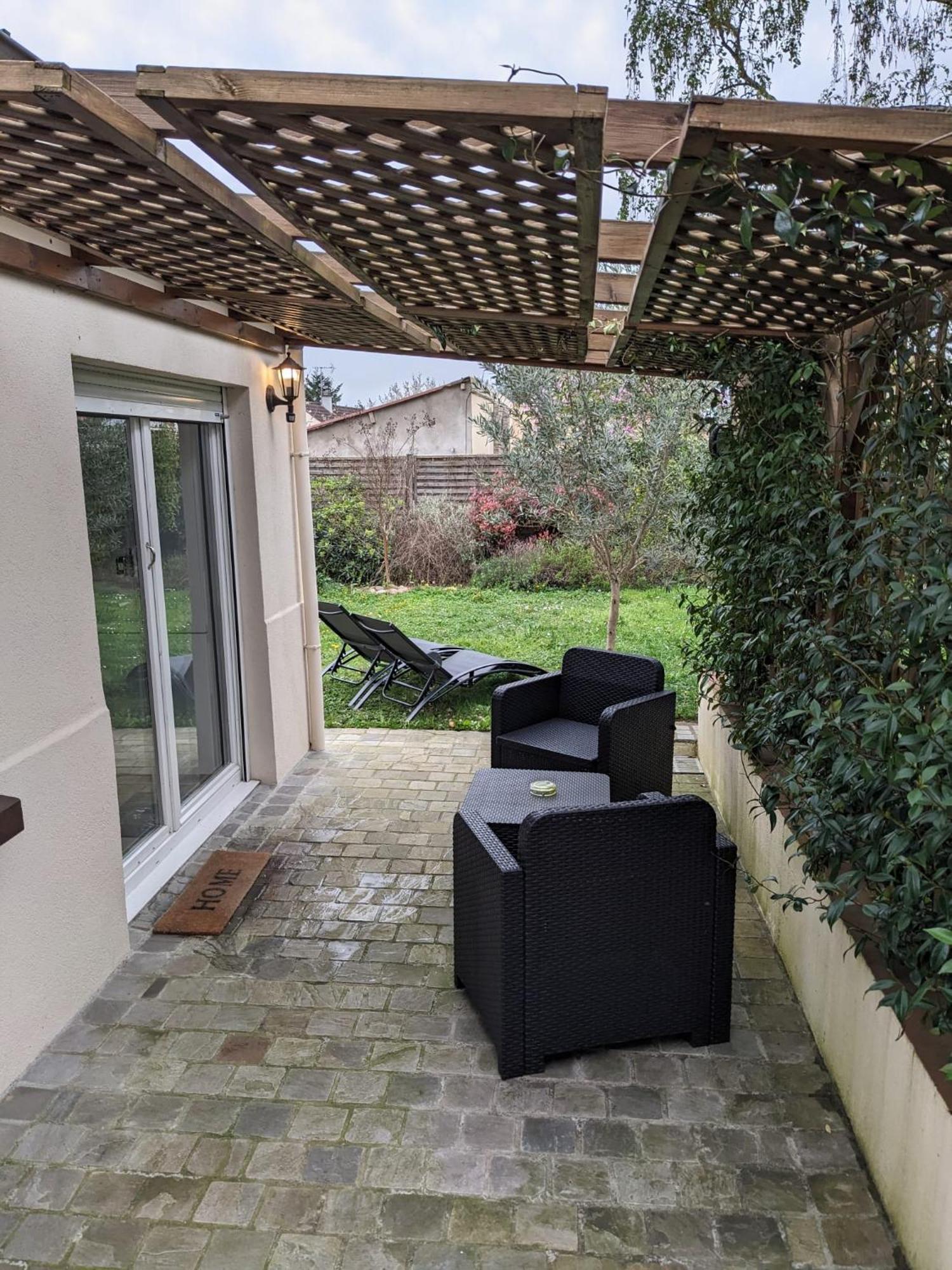 Un Bol D'Air Frais Pres De Paris Hotel Eaubonne Ngoại thất bức ảnh
